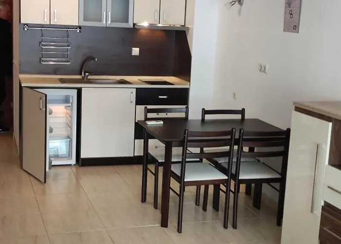 Lägenhet W Kompleksie Ethara-3 *